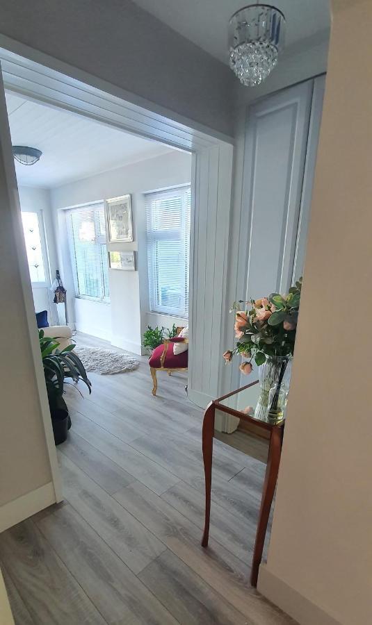 124 ,Castlelawn Heights, Headford Road Galway Homestay מראה חיצוני תמונה